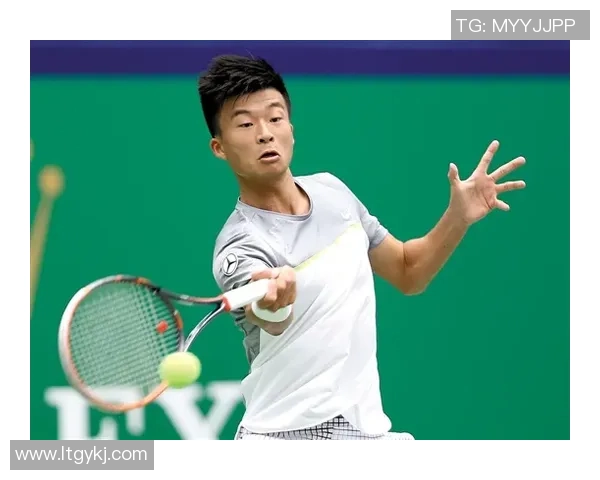 吴丽的网球人生深度对话：从青涩少女到职业选手的心路历程